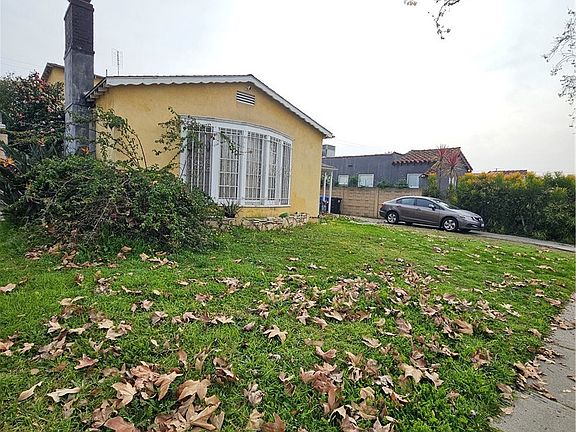 2nd image of 3712 Wellington Rd