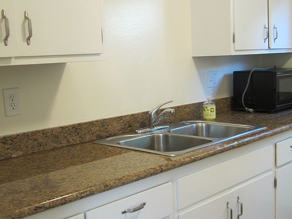 2nd image of 720 Highland Ave