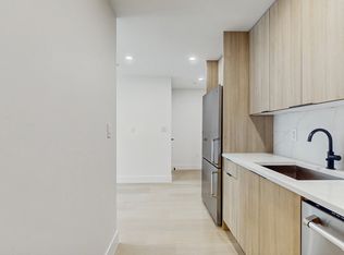 32-57 38th St #2B, Astoria, NY 11103