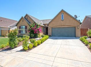 1873 Twinberry Ave, Clovis, CA