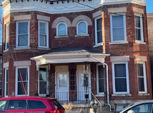 25 W 15th St, Dubuque, IA 52001