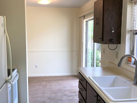 4th image of 62 Phoenetia Dr