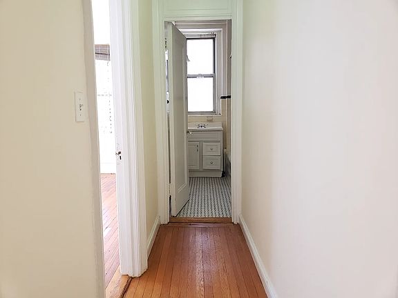 5th image of 510 W 110th St Floor 3