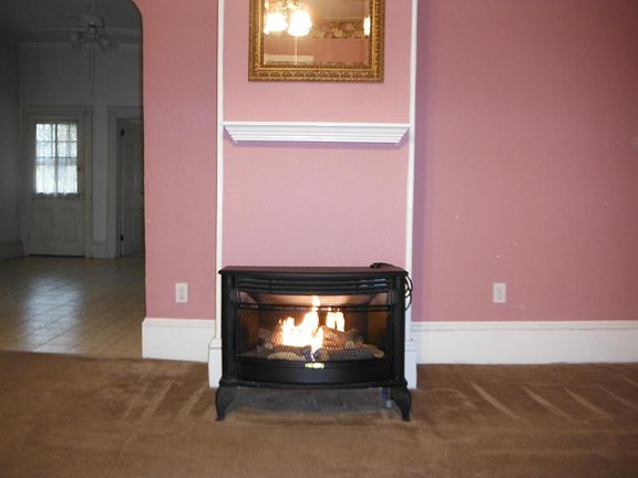 Living Room with Gas Fireplace