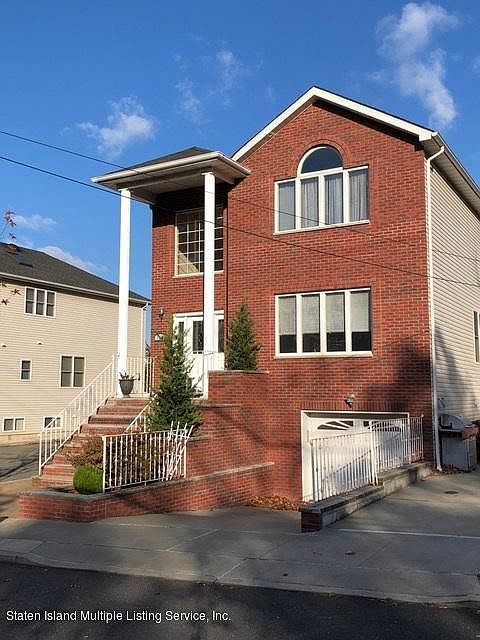 1st image of 151A Waterbury Ave #A