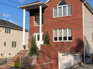 151A Waterbury Ave #A, Staten Island, NY 10309