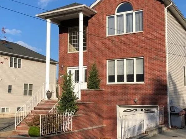 151A Waterbury Ave #A, Staten Island, NY 10309