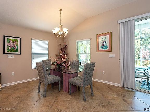 5th image of 33 Auberry Dr