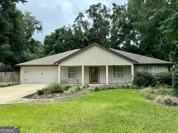 71 Sadler Cove Dr, Woodbine, GA 31569