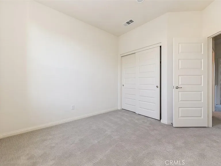 106 Unity — Photo 28