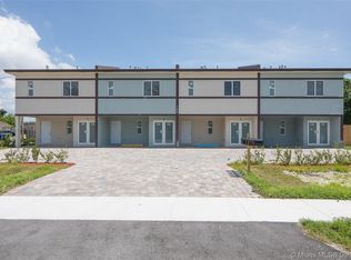 100 NW 6th St, Hallandale, FL 33009