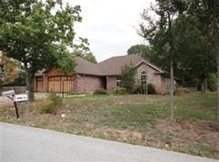 171 Ho Hum Trl, Hollister, MO 65672