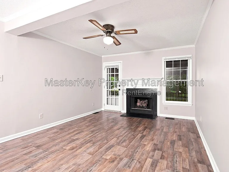 5017 Walton Hill Rd — Photo 7