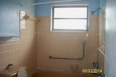 Full bath