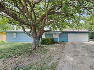 3033 Baskin Dr, Lancaster, TX 75134