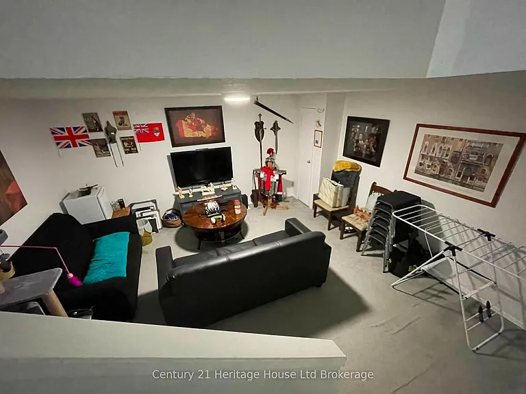 255 Lansdowne Ave W #2 — Photo 14