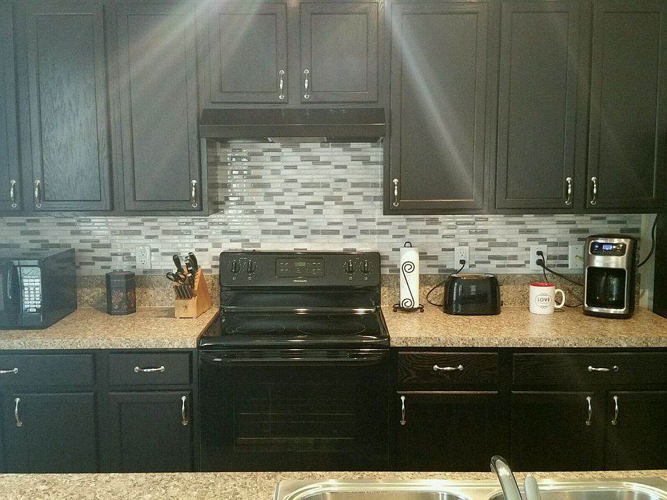 1st image of 16610 Broadford Ln
