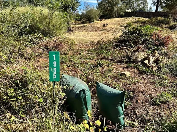 1955 Golf Rd, Paradise, CA 95969