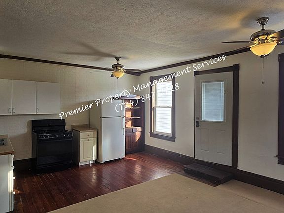 2nd image of 102 S Main St #2E