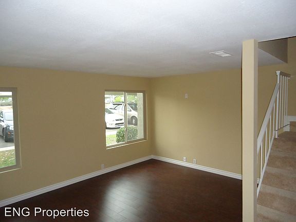 4th image of 11061 Clairemont Mesa Blvd