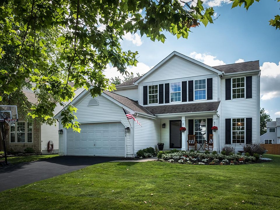 1st image of 7998 Lazelle Woods Dr