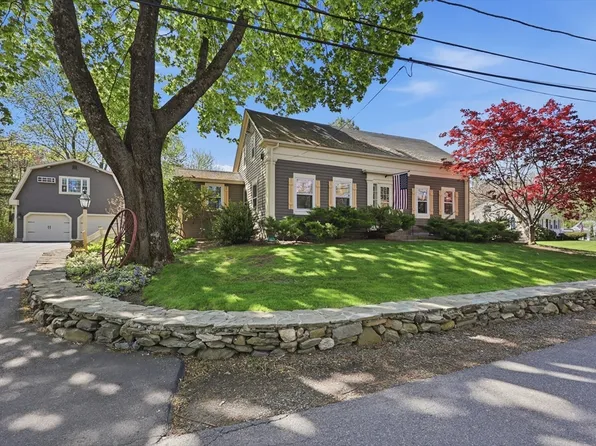 617 Lake St, Haverhill, MA 01832