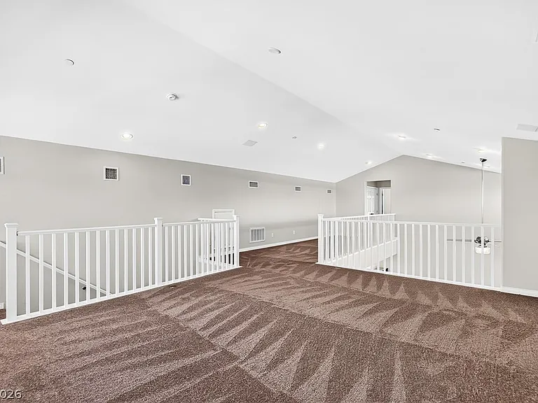 2852 Josephine Dr — Photo 20