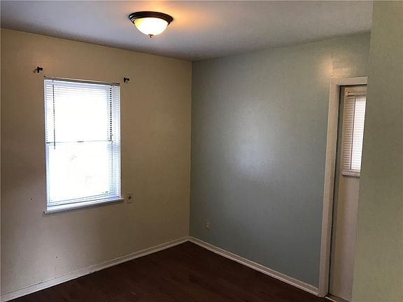 5th image of 7513 Crest Dr