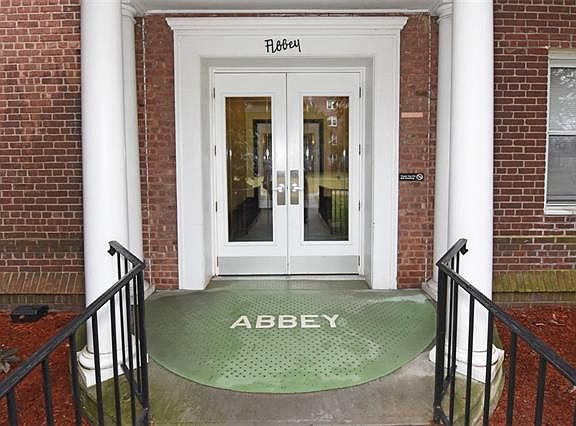 2nd image of 90 Bryant 3d Abbey