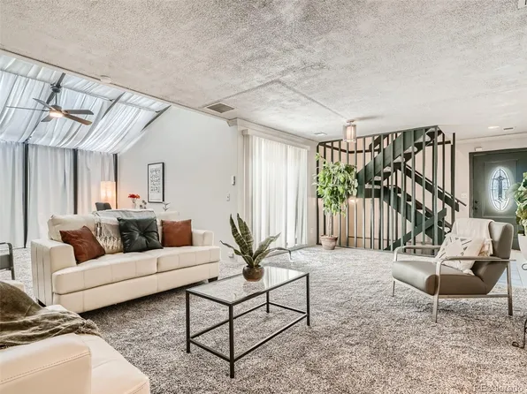 2374 S Troy Street, Aurora, CO 80014