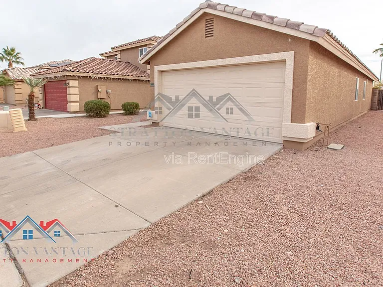 11801 W Paradise Dr — Photo 3