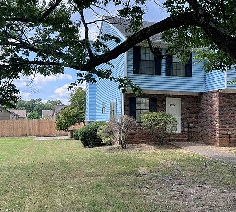 2nd image of 5519 Park Pl S