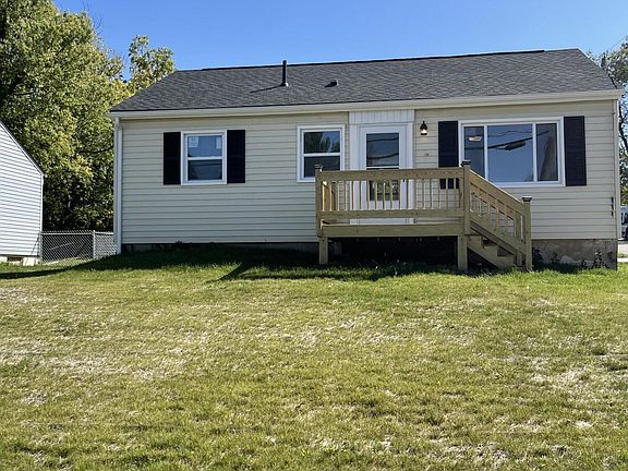 2nd image of 10 Valley Dr