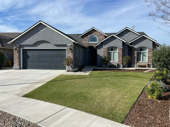 2703 7th Avenue Dr, Kingsburg, CA 93631