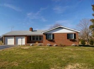 2 Yorkshire Ct, Dover, DE 19901