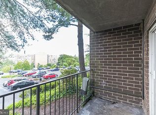 75 S Reynolds St APT 116, Alexandria, VA 22304