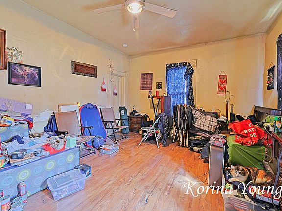 3rd image of 1575 Park St