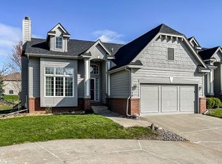 4714 105th Ct, Urbandale, IA 50322