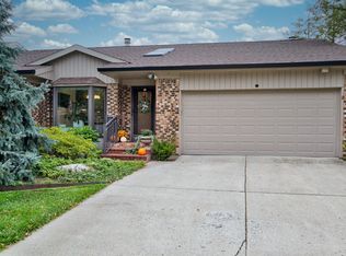 8440 Quail Hollow Rd, Indianapolis, IN 46260