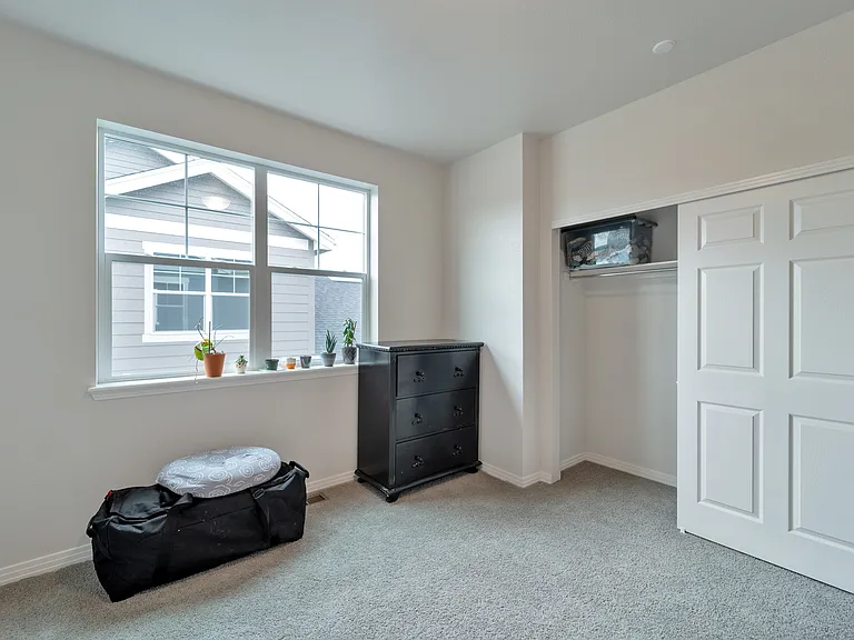 307 S 1st Ave — Photo 18