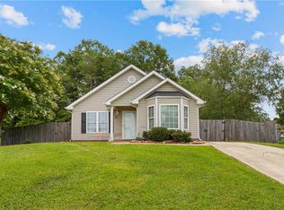11 Glendale Oaks Ct, Greensboro, NC 27406
