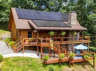 440 Hollow Ln, Lexington, VA 24450