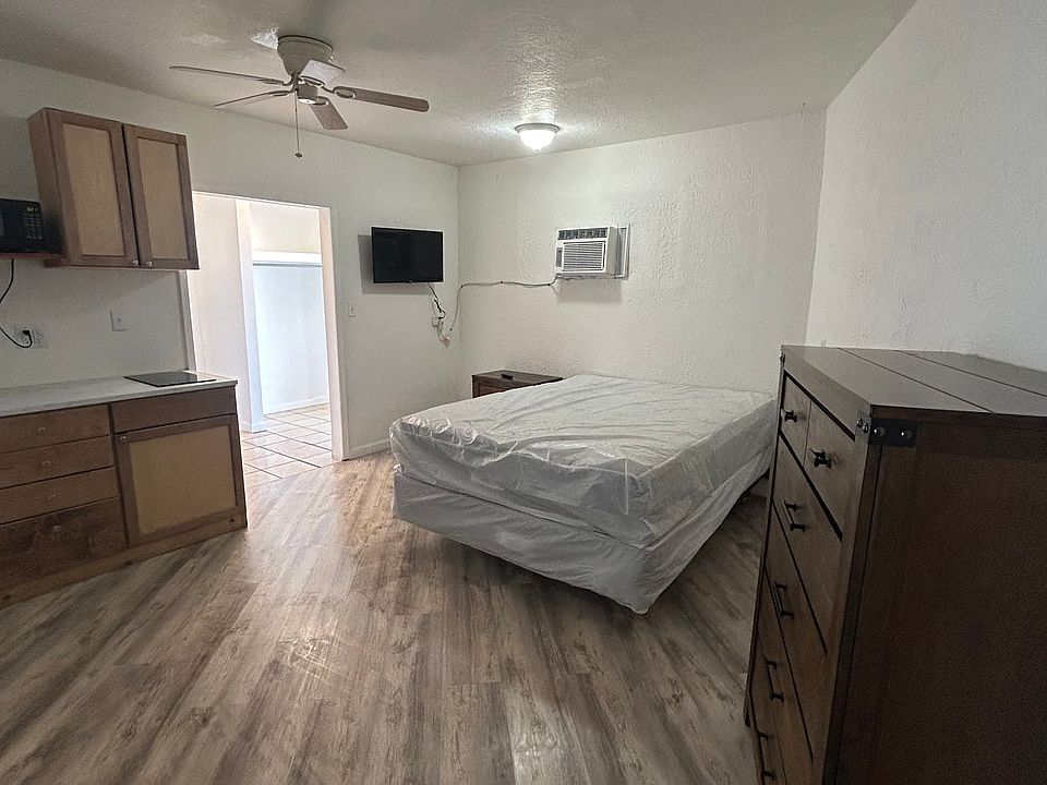 1st image of 1302 N Date St #21