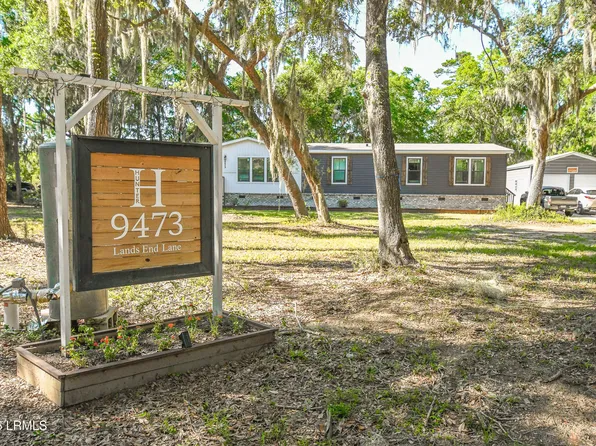 9473 Lands End Ln, Saint Helena Island, SC 29920