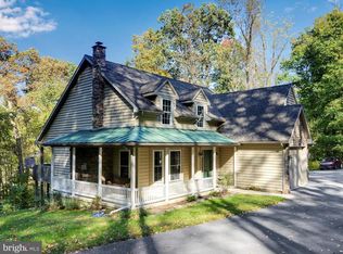 845 Hilltop Rd, Ephrata, PA 17522