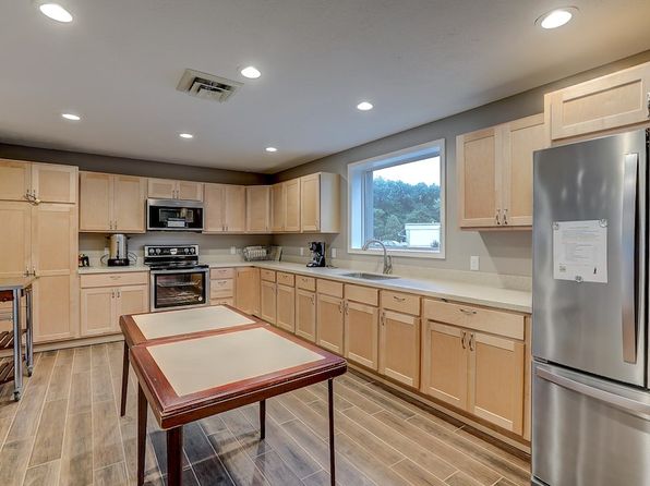 1585 Ray Blvd #697BE9696