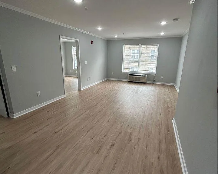 47 12th Ave #201 — Photo 5