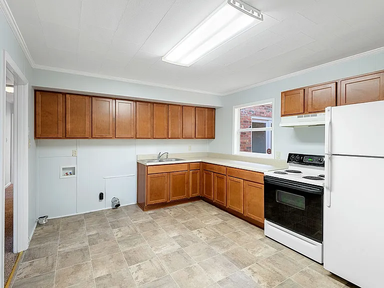 3516 Four Seasons Dr — Photo 15