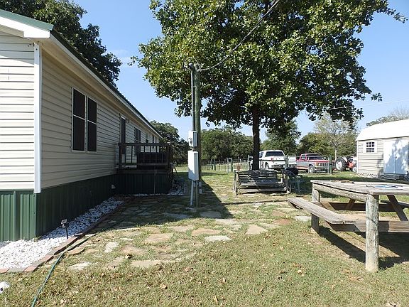 2nd image of 12375 NE County Road 3120