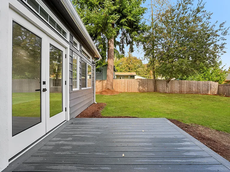 5114 Picnic Point Rd — Photo 42